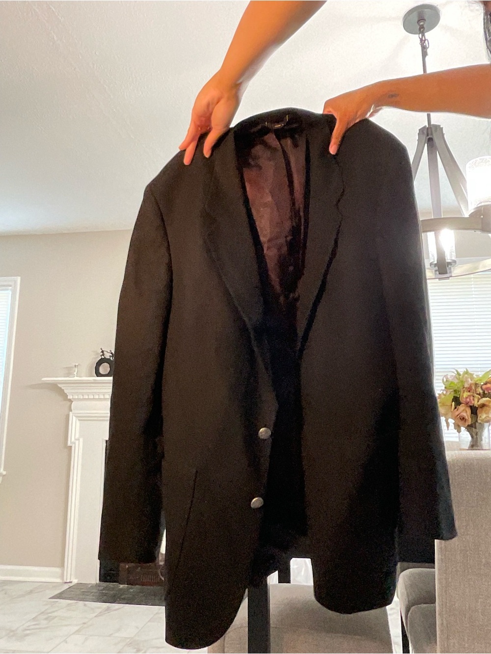Oscar de la Renta Black Sport Coat with Brown Lining - Picture 2 of 11